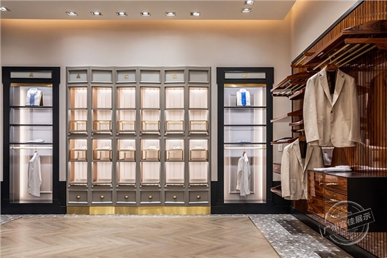 BROOKS BROTHERS服装展柜