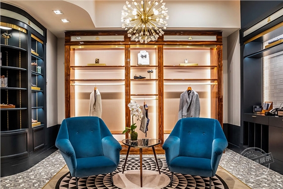 BROOKS BROTHERS服装展柜