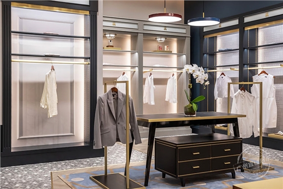 BROOKS BROTHERS服装展柜