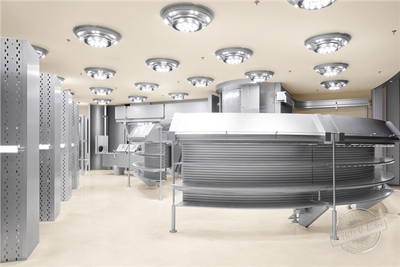 Bananain蕉内概念店 服装展柜（深圳宝安壹方城）