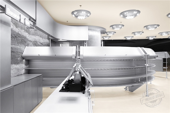 Bananain蕉内概念店 服装展柜（深圳宝安壹方城）