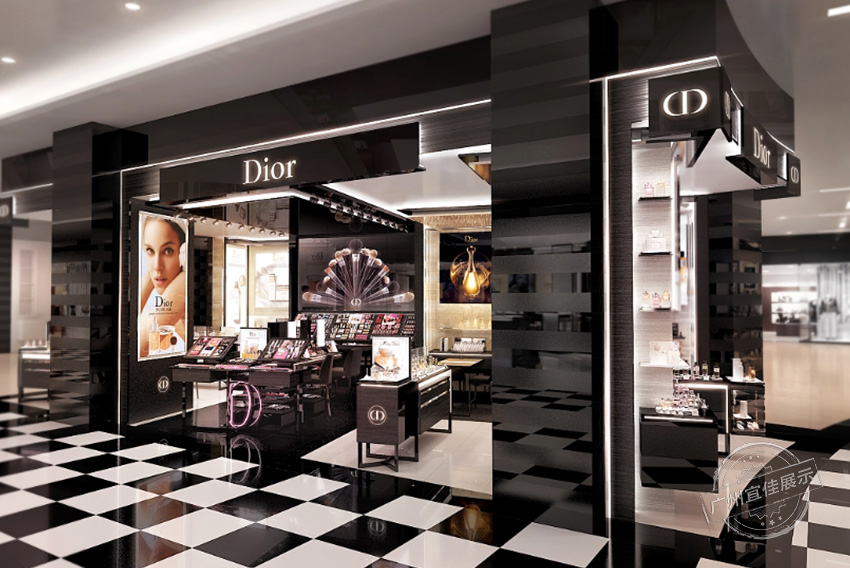 Dior 化妆品展示柜