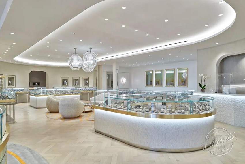 London Jewelers 珠宝展柜